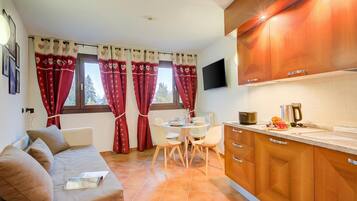 Familienapartment, Mehrere Schlafzimmer (L' Aquila Campo Smith On The Ski) | Innenbereich