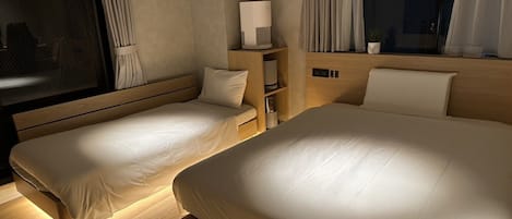 Soundproofing, free WiFi, bed sheets