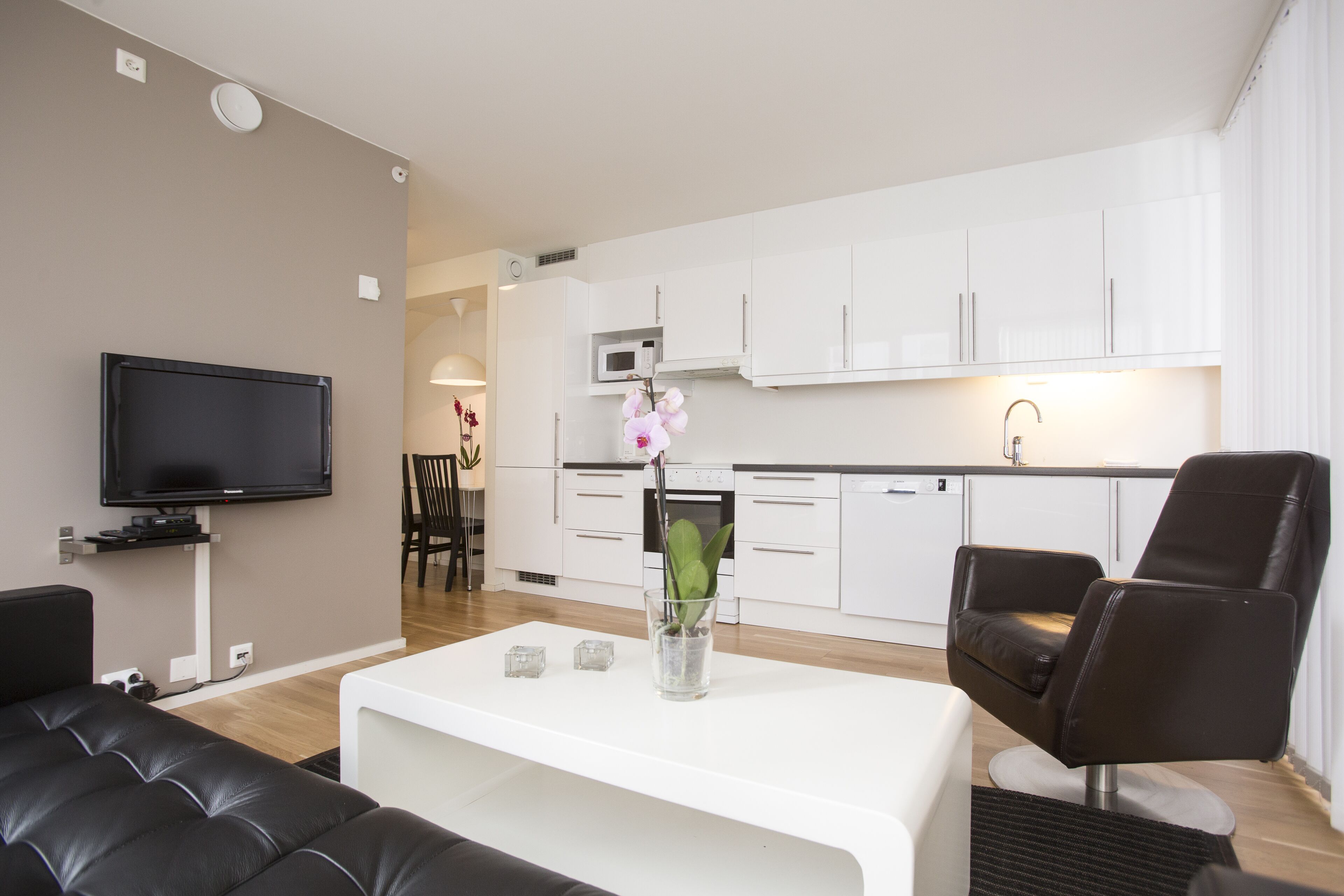 Leilighet – business | Lydisolert, strykejern/-brett, wi-fi (inkludert) og sengetøy