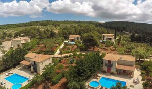 Exterior - ARESTI MOUNTAIN RESORT (Zakynthos)