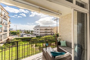 Property grounds - Coastal Bliss Tranquil 2BR apartment REF028 (Benalmádena)