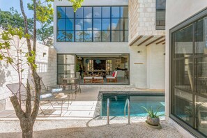 Outdoor pool - Magnificent Villa with Roof Pool and Lap Pool! (Tulum)