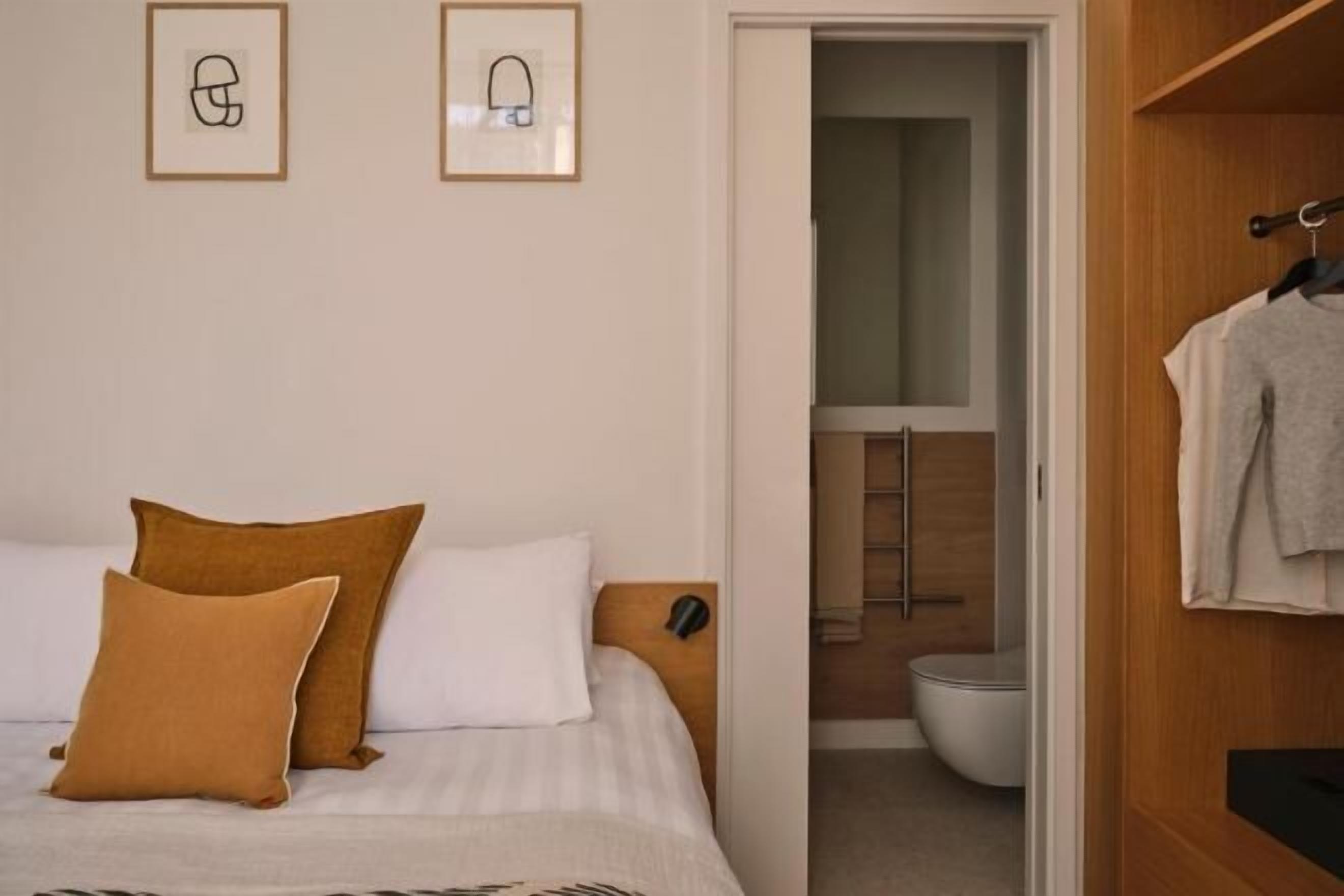 Egyptiska bomullslakan och sängtillbehör av högsta kvalitet