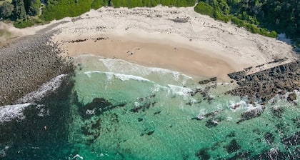 Chisu House - Cosy cottage beach house in the heart of Forster. Dog friendly!