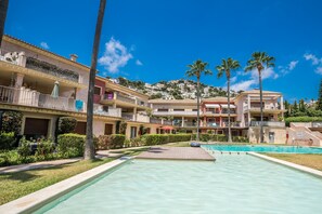 Indendørs pool, opvarmet pool