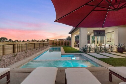 Desert Chill: A home with stunning golf views in La Quinta.