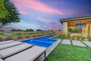 Pool - Desert Chill: Pool & Spa at PGA West Stadium (La Quinta)