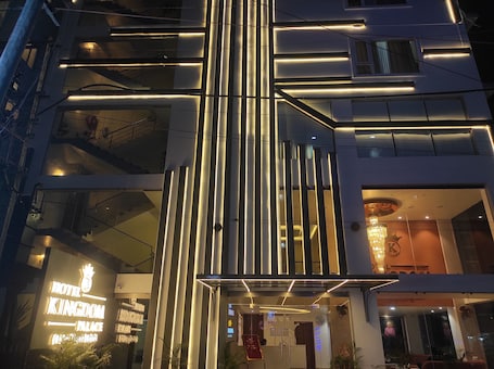 Front of property. Hotel Kingdom Palace