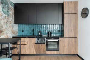 Dishwasher, coffee/tea maker, cookware/dishes/utensils - Apartment in a Quiet Area by Renters (Poznan)
