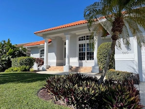Exterior - 3BR, 2BA waterfront home near Marco Island Beach with heated pool. (Marco Island)