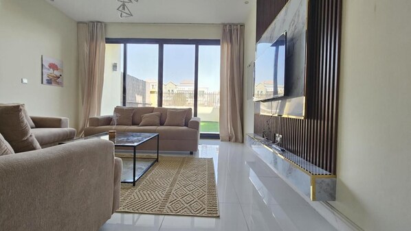 Villa, 2 Bedrooms, Smoking, Balcony | Living room - Elegant 2-bed Villa And hall, G,1 (Dubai)