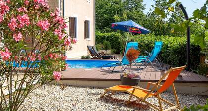 Stunning home in Veprinac with sauna