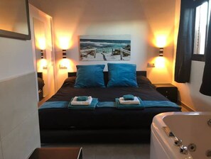 1 chambre, accès au Wi-Fi (inclus), literie fournie