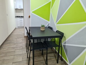Dining - MR House - Self Check-in (Coimbra)