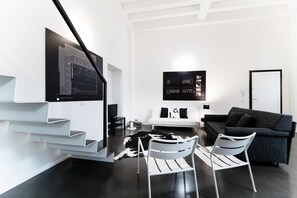 Living area - Porta Torre Loft - My Home in Como (Como)