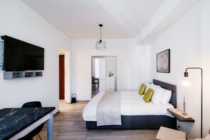 1 bedroom, iron/ironing board, WiFi, bed sheets - S&O Apartment - My Home In Como (Como)