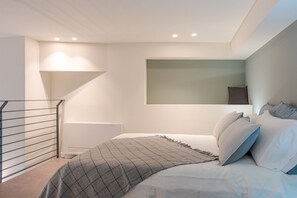 1 غرفة نوم ومكواة/لوح كي وواي فاي وملاءات أسرّة