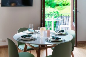 Dining - Salvia - My Home In Como (Menaggio)