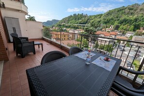 Outdoor dining - Spina Verde View - My Home In Como (Como)