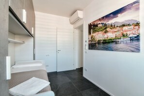 3 soverom, strykejern/-brett, wi-fi og sengetøy