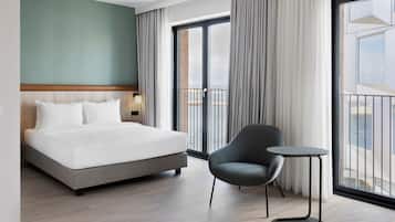 Kamer, 1 queensize bed | Pillowtop-bedden, verduisterende gordijnen, geluiddichte muren