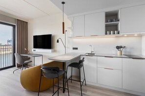 Studio, 1 Queen Bed, Sea View | Pillow-top beds, in-room safe, desk, blackout curtains - Residence Inn By Marriott Copenhagen Nordhavn (Copenhagen)