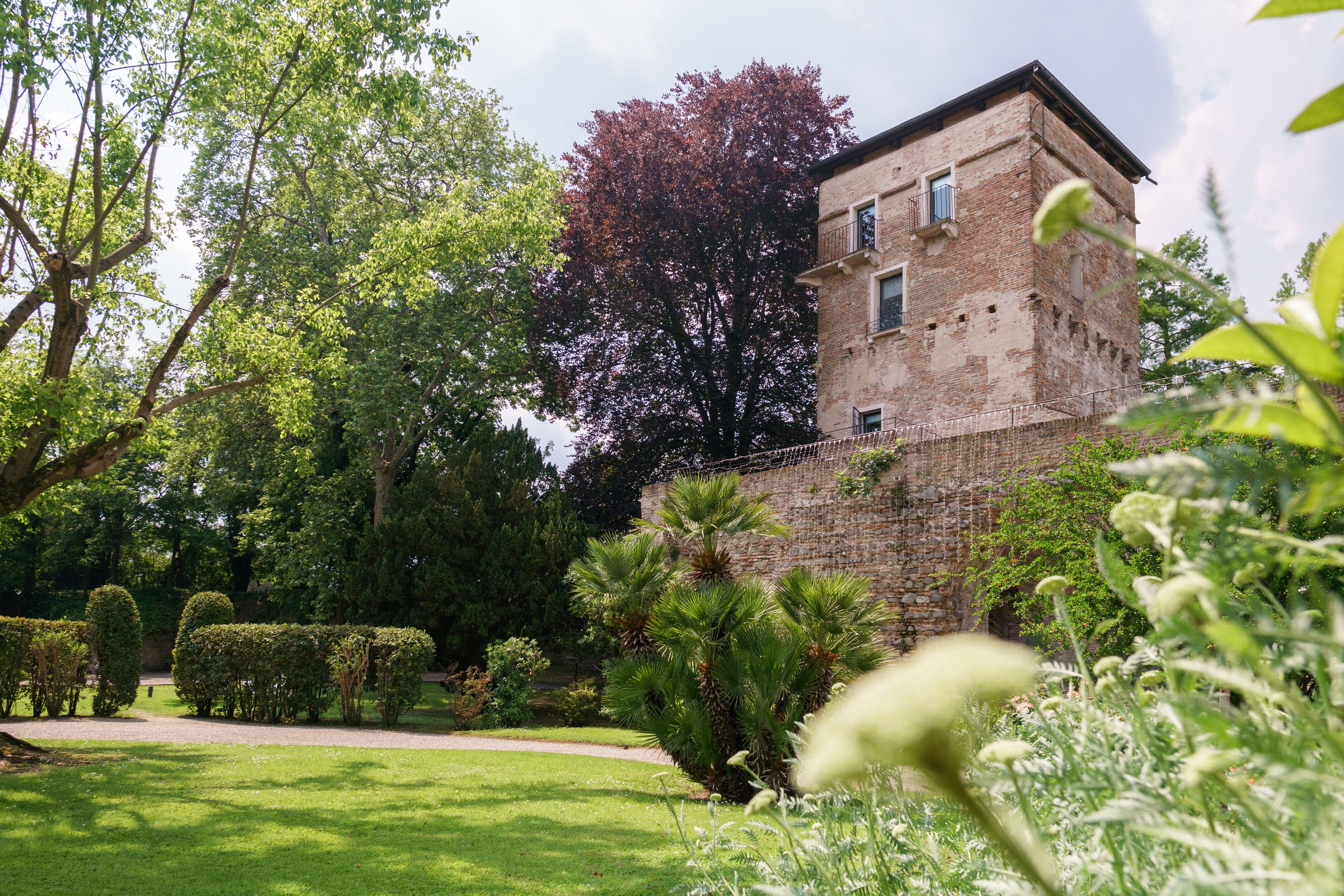 Foto - Massimago Wine Tower