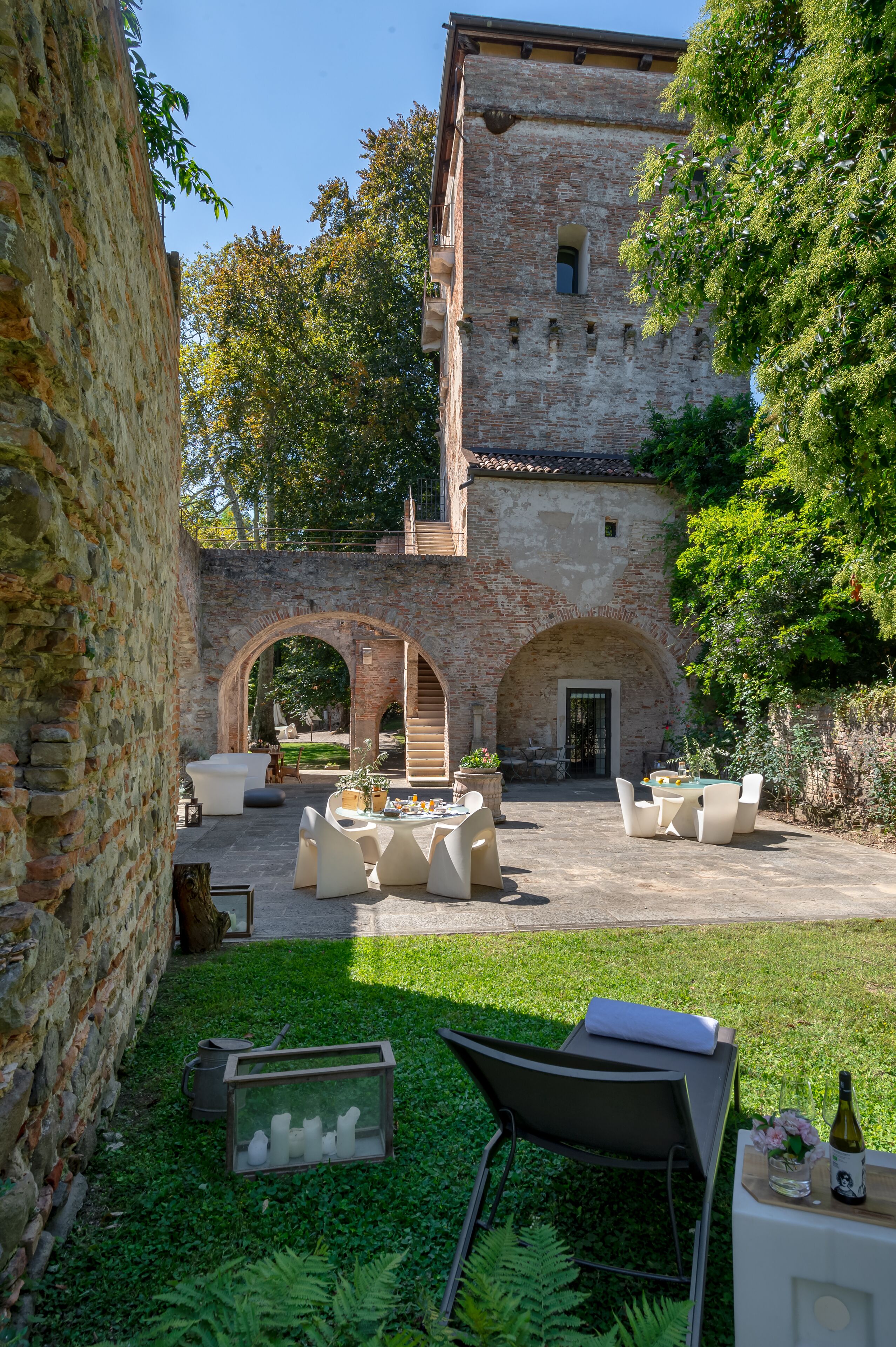 Foto - Massimago Wine Tower