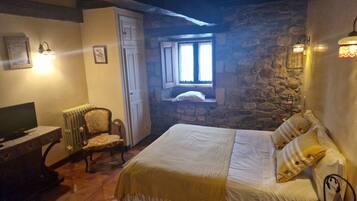 Deluxe Double or Twin Room | Free WiFi