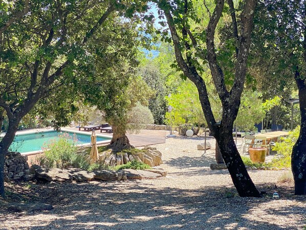 Piscine extérieure, piscine chauffée