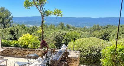 Mas Ă GORDES avec vue exceptionnelle, aucun vis-Ă -vis, 16 personnes