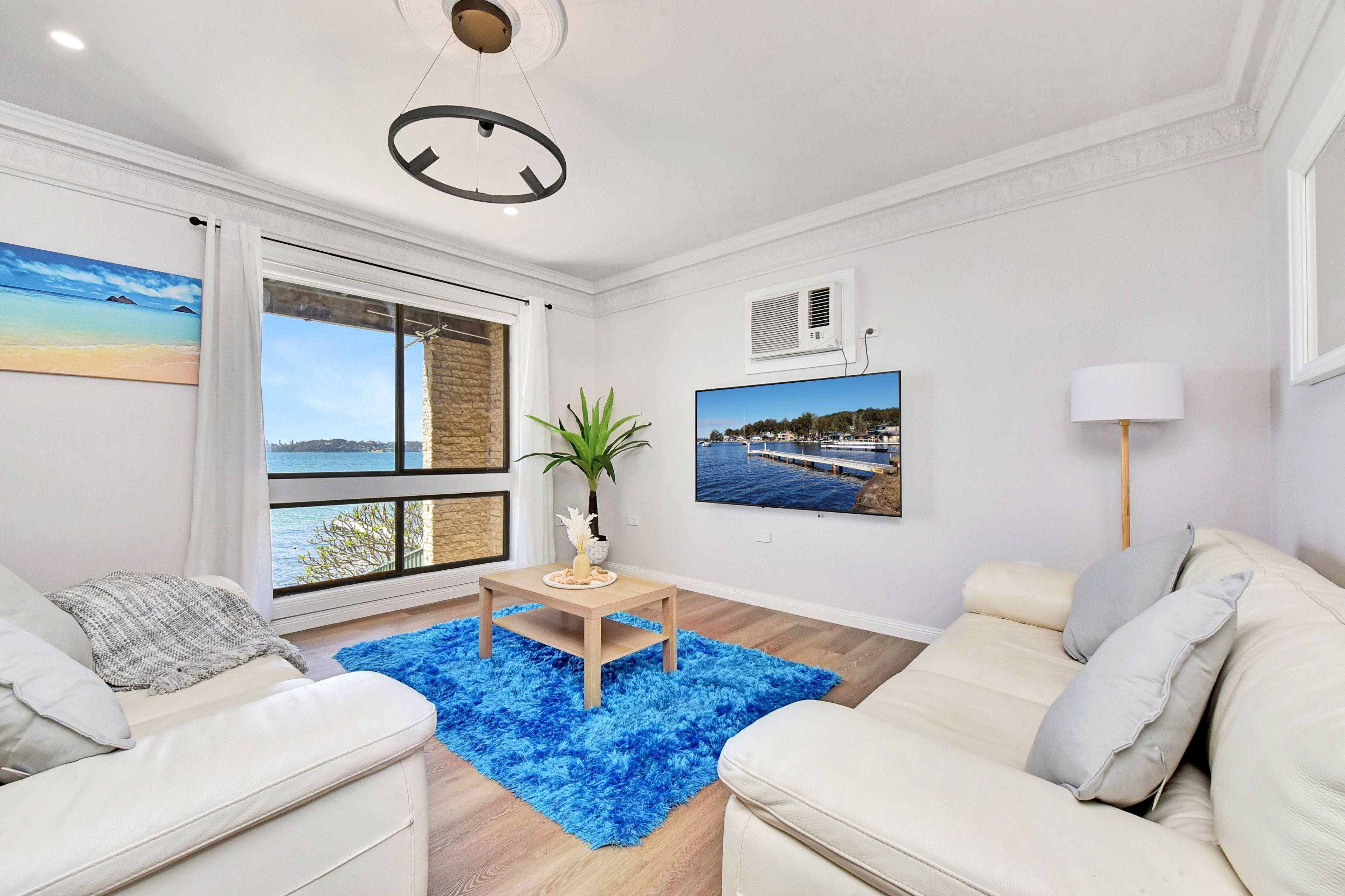Smart TV, offices