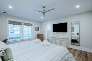 4 Schlafzimmer, Bügeleisen/Bügelbrett, kostenloses WLAN, Bettwäsche