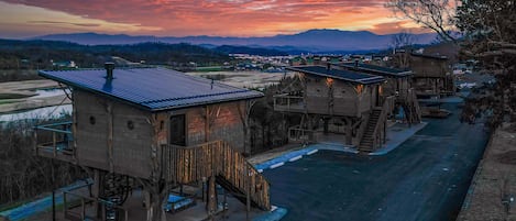 المنشأة من الخارج