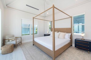 4 habitaciones, escritorio, wifi gratis y ropa de cama
