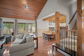 تلفزيون، مدفأة