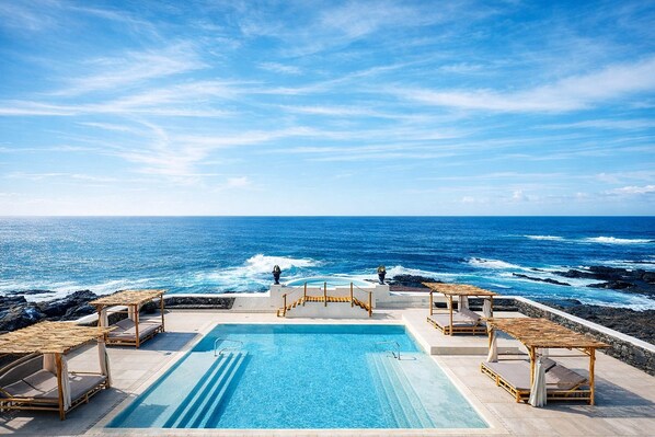 Pool - Costa Mágica – Romantic Ocean Boutique Hotel &amp; Club (San Cristóbal de La Laguna)