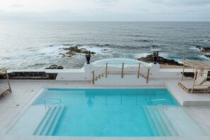 Outdoor pool, open 9:00 AM to 6:00 PM, pool cabanas (surcharge) - Boutique Eco-Hotel Costa Mágica (San Cristóbal de La Laguna)