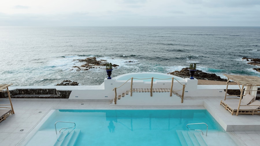 Boutique Eco-Hotel Costa Mágica