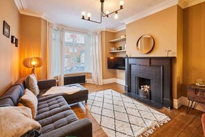 Living area - Host & Stay | Bath Street (Saltburn-by-the-Sea)