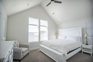 4 bedrooms, WiFi, bed sheets