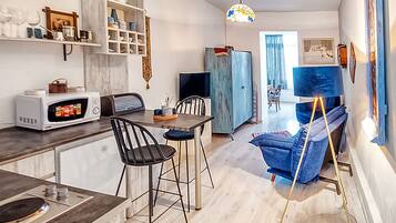 Apartemen | Area keluarga | Televisi layar datar 37-inci dengan saluran TV digital