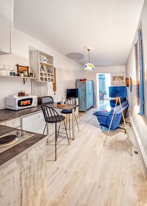 Apartment | Living area