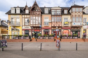 Exterior - Apartament Piąty Nadbrzeżna by Renters (Mielno)