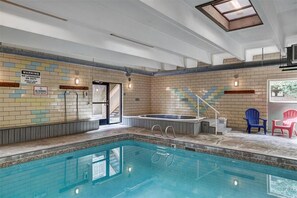 Pool - 2 Bd 1.5 Ba Condo close to main street in Frisco, CO! (Frisco)