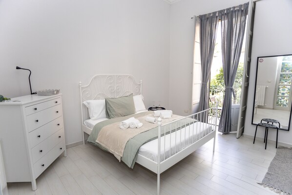 5 Schlafzimmer, Bügeleisen/Bügelbrett, WLAN, Bettwäsche