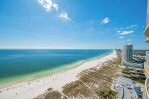 On the beach - Phoenix Orange Beach II 2603-1 (Orange Beach)