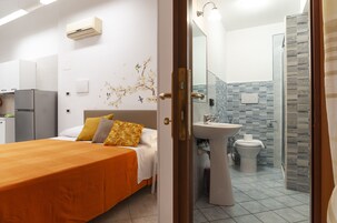 基础公寓 | 1 多间卧室、免费 WiFi