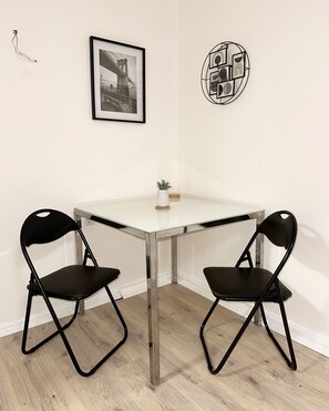 Interior - Zentrale Wohnung in Dortmund / 5 Min von der Innenstadt Entfernt ! (Dortmund)