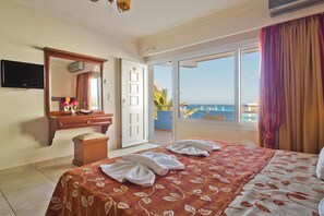 Apartment, Sea View | In-room safe, soundproofing, free WiFi, bed sheets - Royal Beach Karpathos (Karpathos)